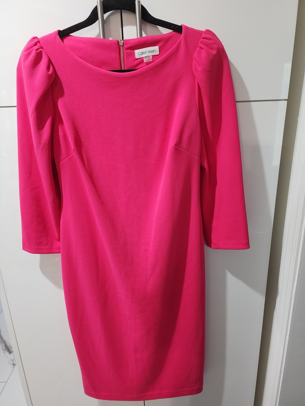 Calvin Klein Fuchsia Puff-Shoulder Sheath Dress